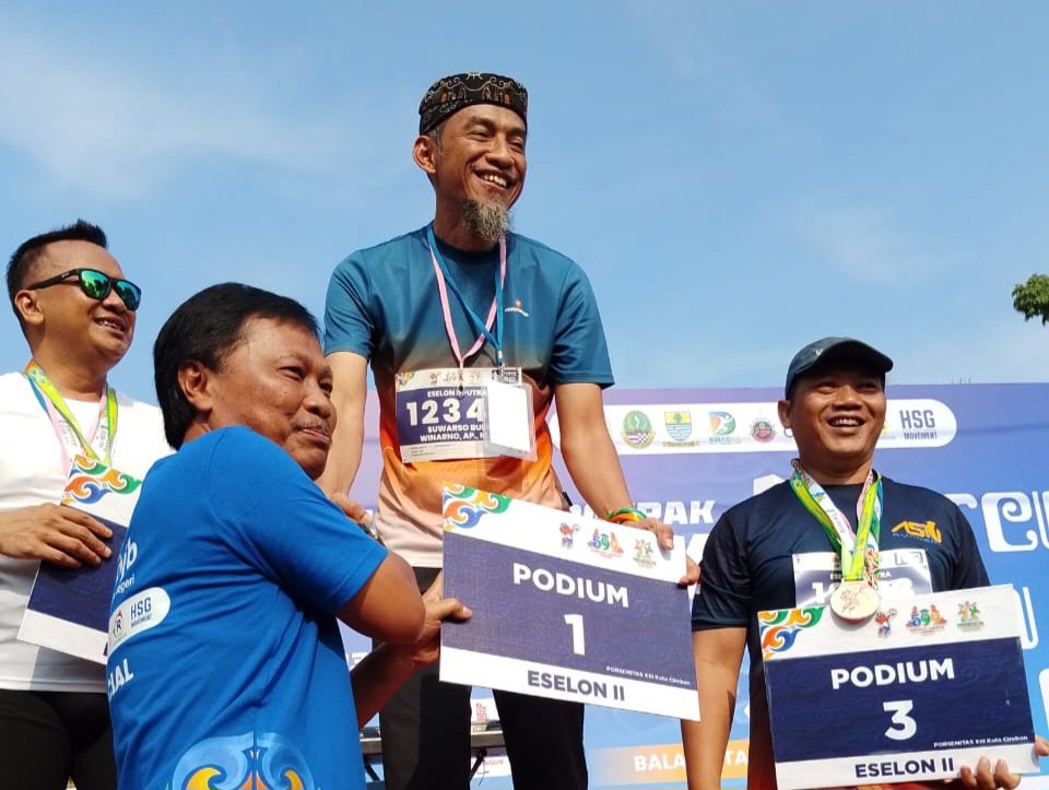 Cabor Lari 10 Kilometer Porsenitas, Kota Cirebon Borong Empat Medali