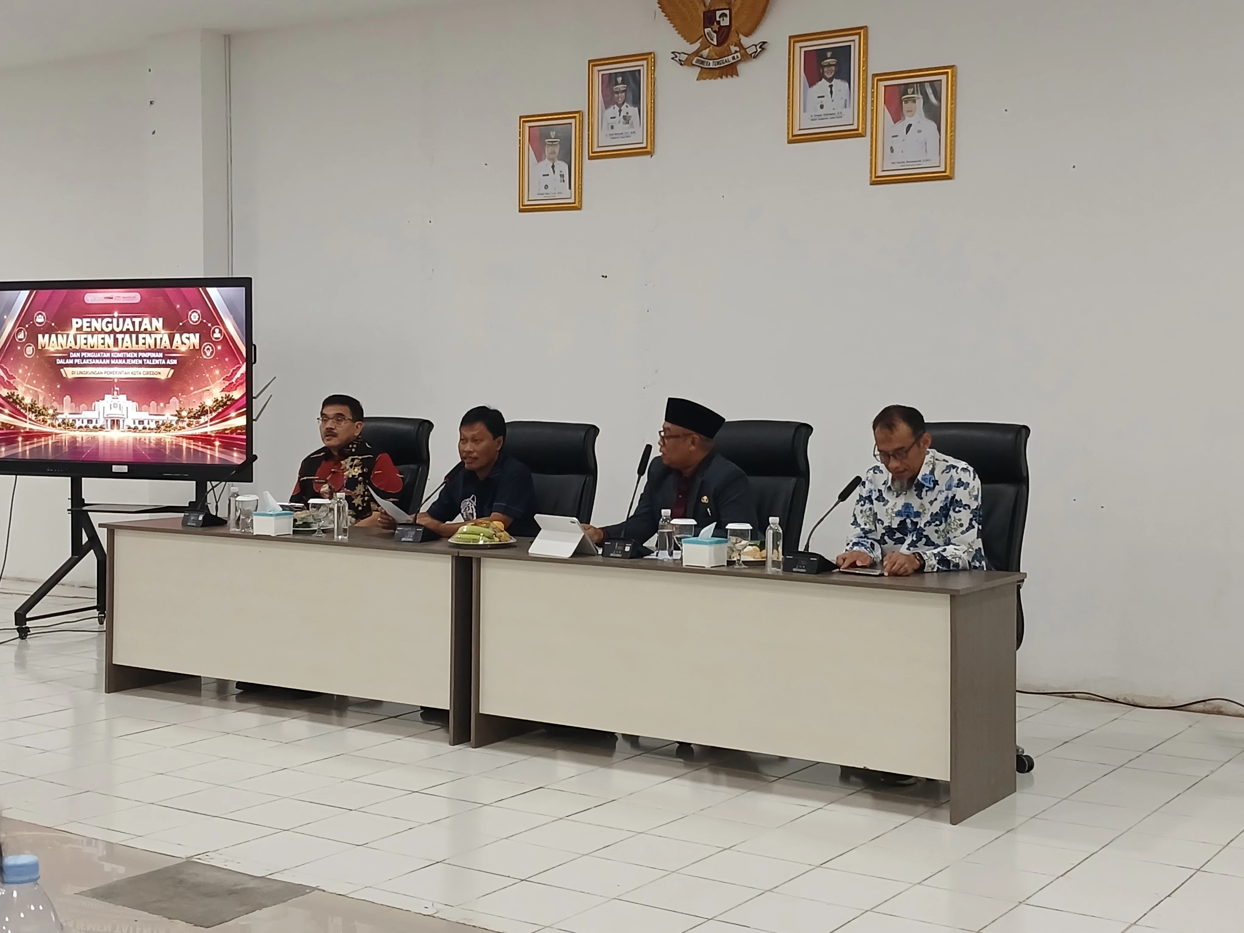 Wali Kota Cirebon Tegaskan Pengembangan Karier ASN Harus Berbasis Kinerja dan Kompetensi