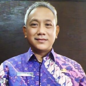 Kepala Badan Kepegawaian Daerah (2002 - 2004)